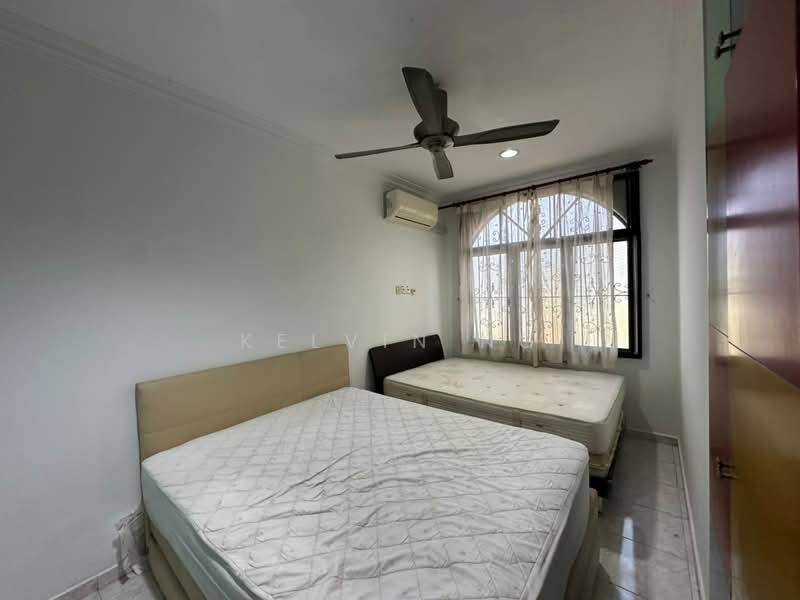 2-storey Terraced House for Sale in Ujong Pasir (Melaka) - Kelvin Ng - Bedroom - PropertyGuru.com.my