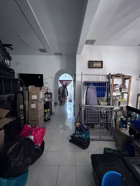 Rumah Teres untuk Dijual di Taman Aman Putra (Puchong) - Daniel Yong - Interior - PropertyGuru.com.my