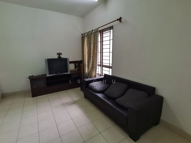 Apartment for Sale at Pangsapuri Randa - LS Chu - Living Room - PropertyGuru.com.my