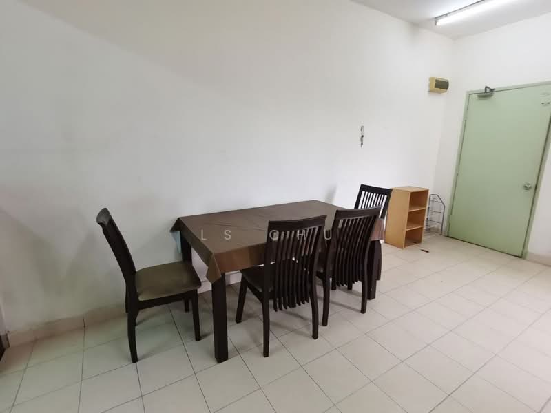 Apartment for Sale at Pangsapuri Randa - LS Chu - Dining Room - PropertyGuru.com.my