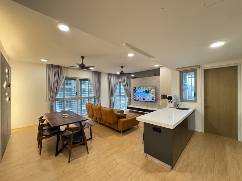 Kediaman Servis untuk Dijual di Cantara Residences - David Sin - Living Room - PropertyGuru.com.my