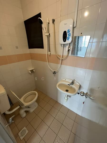 Apartment for Sale at Damai Apartment - SC Yap - Bathroom - PropertyGuru.com.my