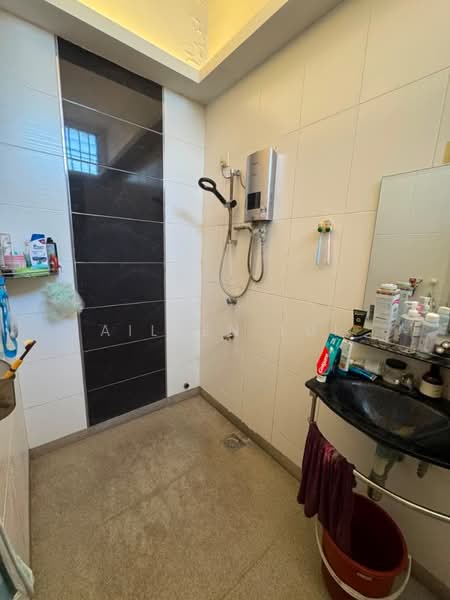 Rumah Teres 1.5 Tingkat untuk Dijual di Taman Pelangi Indah (Ulu Tiram) - Aileen Lui - PropertyGuru.com.my