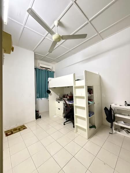2-storey Terraced House for Sale in Alam Budiman (Shah Alam) - Azri Zabidin - Bedroom - PropertyGuru.com.my