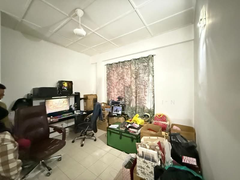 2-storey Terraced House for Sale in Alam Budiman (Shah Alam) - Azri Zabidin - Study - PropertyGuru.com.my