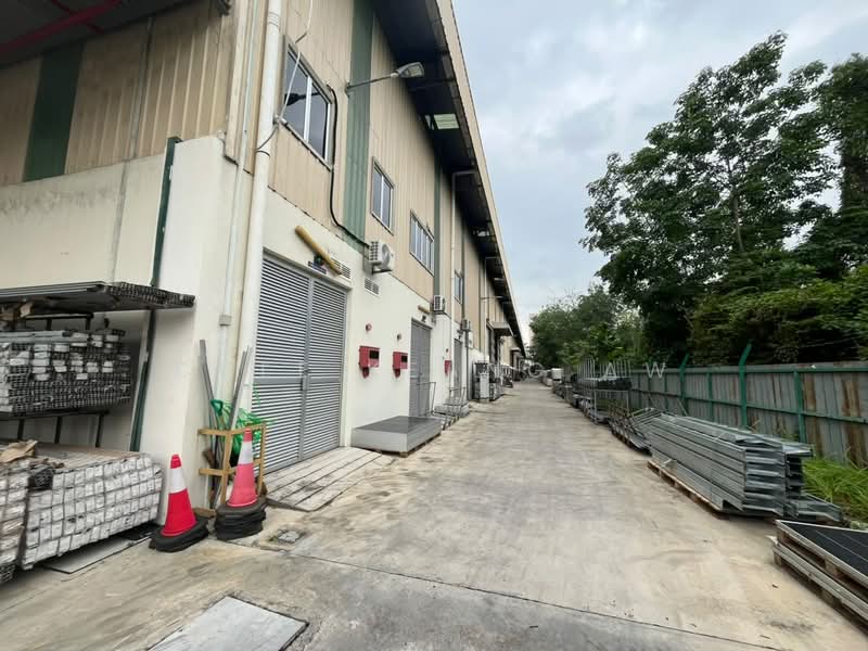 Gudang untuk Dijual di Klang (Selangor) - Chee Keang Aw - Exterior - PropertyGuru.com.my