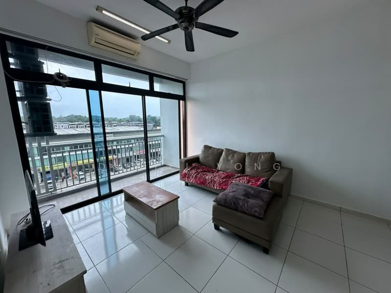 Servis Apartment untuk Dijual di Sky Gardens Residences - Daniel Yong - Living Room - PropertyGuru.com.my