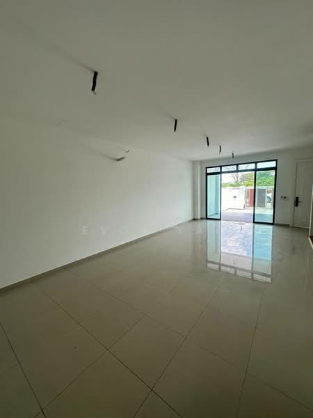Rumah Teres 2 Tingkat untuk Dijual di Bandar Seri Alam (Masai) - Evon Yap - Interior - PropertyGuru.com.my