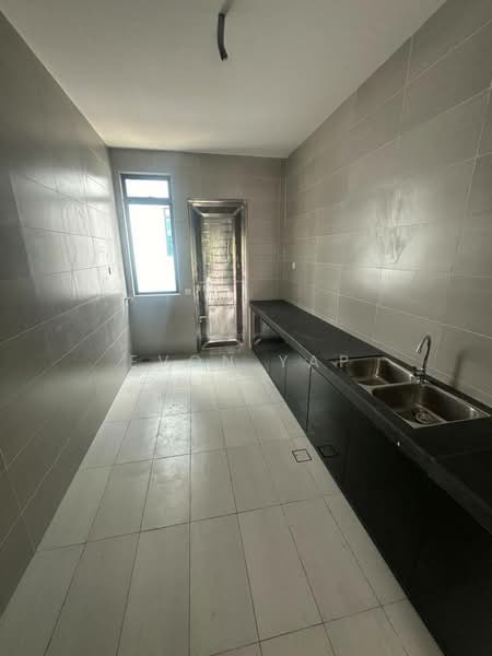 Rumah Teres 2 Tingkat untuk Dijual di Bandar Seri Alam (Masai) - Evon Yap - Kitchen - PropertyGuru.com.my