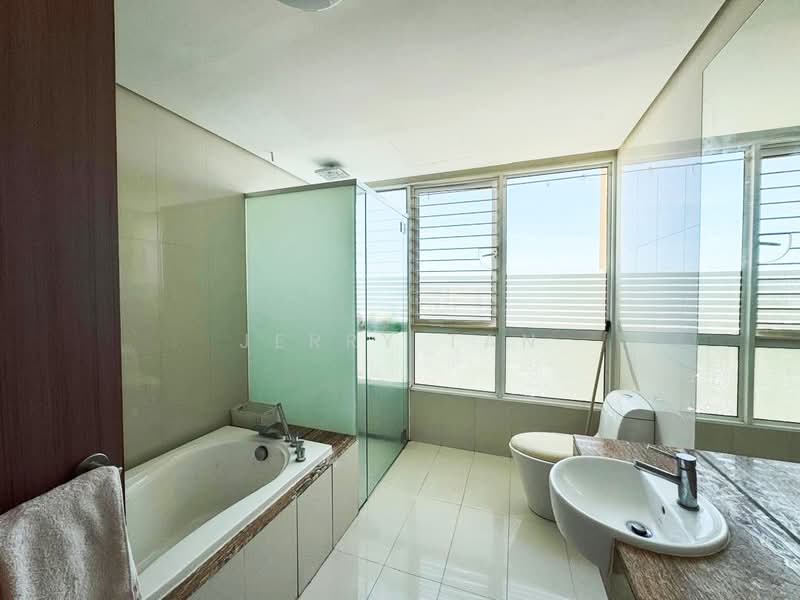 Kondominium untuk Disewa di Central Park condominium - Jerry Tan - Bathroom - PropertyGuru.com.my