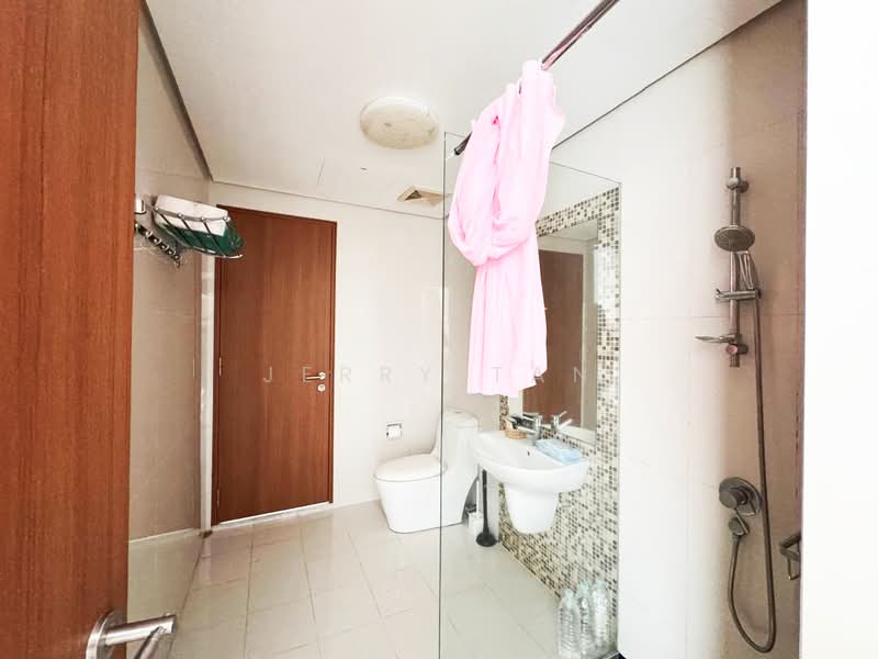 Kondominium untuk Disewa di Central Park condominium - Jerry Tan - Bathroom - PropertyGuru.com.my