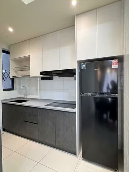 Servis Apartment untuk Disewa di The Era @ Duta North - Miss Gan - Kitchen - PropertyGuru.com.my