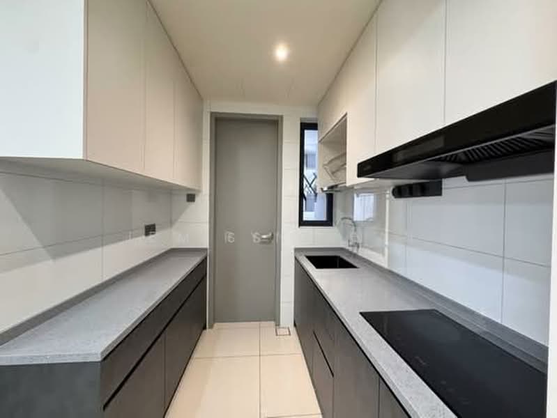 Servis Apartment untuk Disewa di The Era @ Duta North - Miss Gan - Kitchen - PropertyGuru.com.my