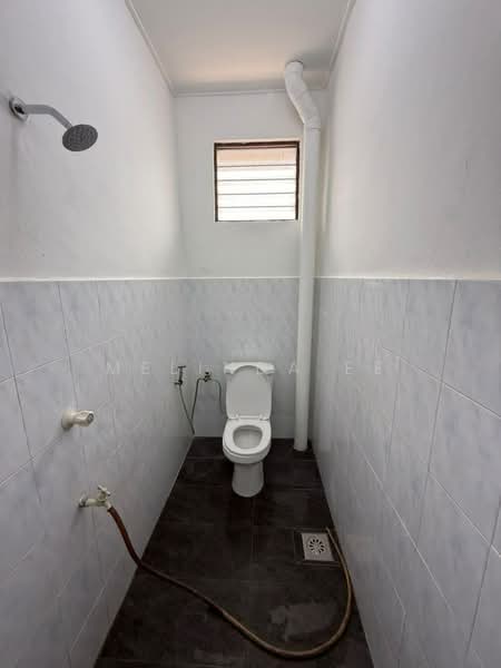 Rumah Teres 2 Tingkat untuk Dijual di Bandar Putra (Kulai) - Melinda Ee - Bathroom - PropertyGuru.com.my