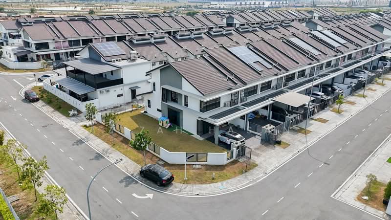 Rumah Teres 2 Tingkat untuk Dijual di Bandar Bukit Raja (Klang) - Azizah Hasan - Exterior - PropertyGuru.com.my