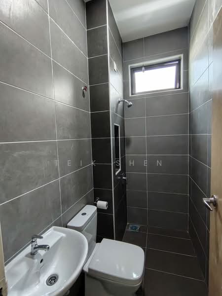 Cluster House for Rent in Kulai (Johor) - Teik Shen - Bathroom - PropertyGuru.com.my