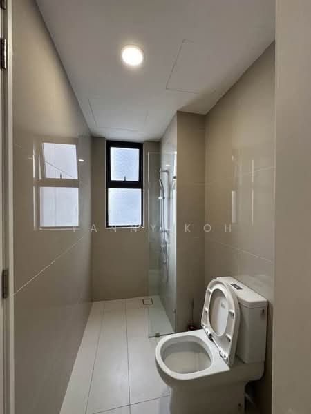 Service Residence for Sale at Southlink - Yanny Koh - Bathroom - PropertyGuru.com.my