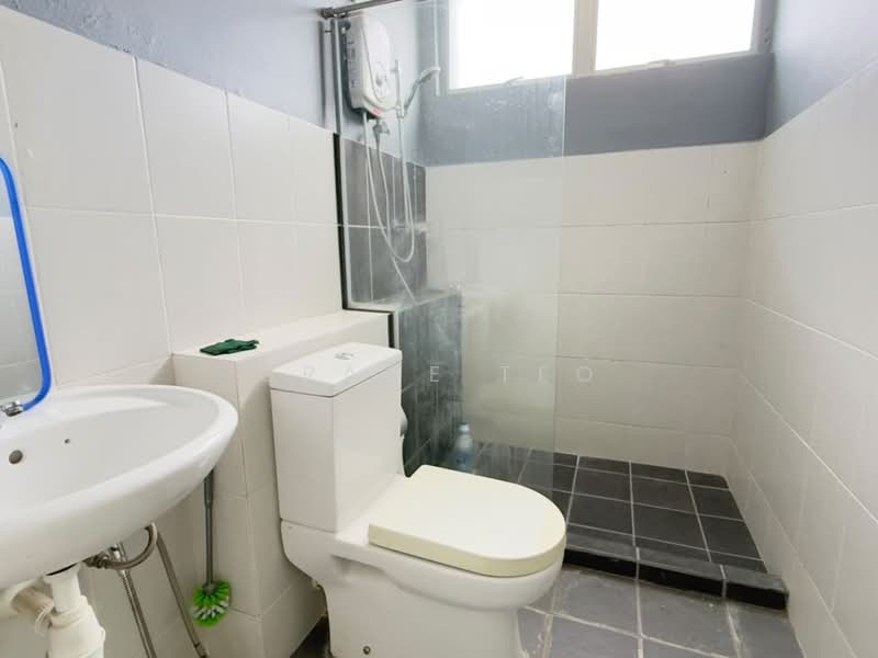 Semi-Detached House for Sale in Kota Kinabalu (Sabah) - Grace Teo - Bathroom - PropertyGuru.com.my