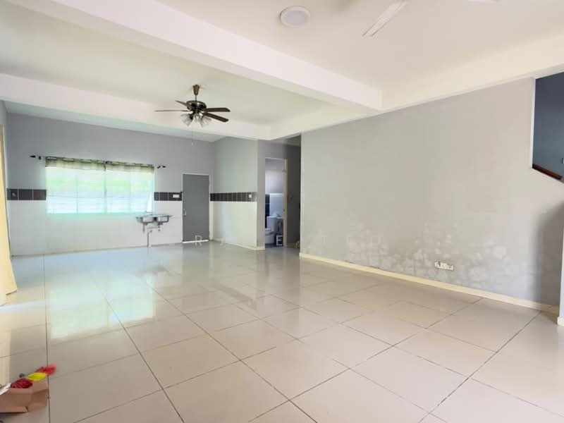 Semi-Detached House for Sale in Kota Kinabalu (Sabah) - Grace Teo - Living Room - PropertyGuru.com.my