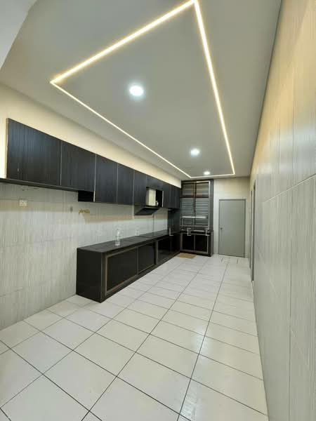 2-storey Terraced House for Sale in Taman Bestari Indah (Ulu Tiram) - Sze Lee - PropertyGuru.com.my