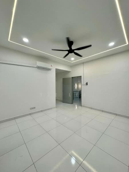 2-storey Terraced House for Sale in Taman Bestari Indah (Ulu Tiram) - Sze Lee - PropertyGuru.com.my