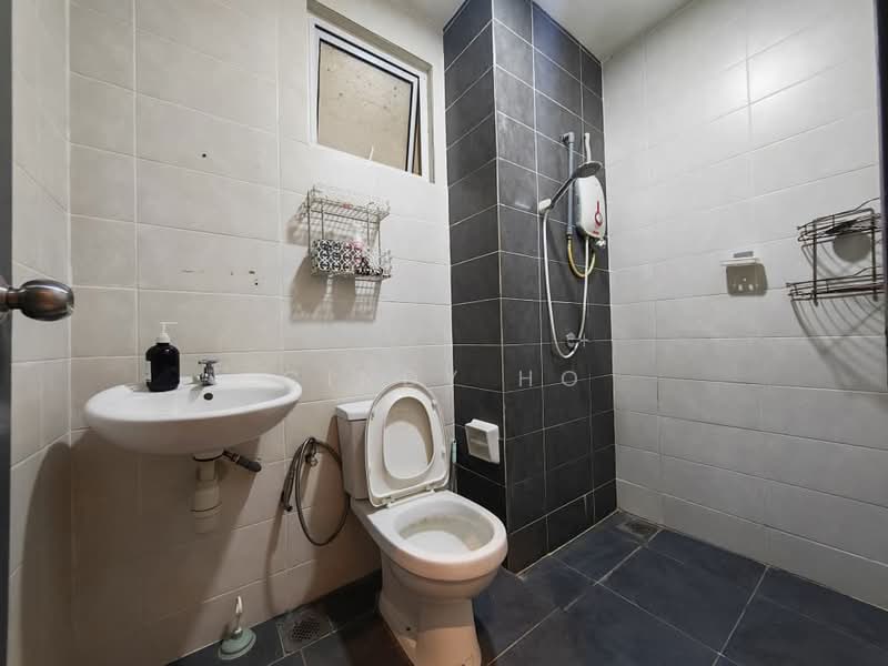Servis Apartment untuk Disewa di Mesahill - Cindy Ho - Bathroom - PropertyGuru.com.my