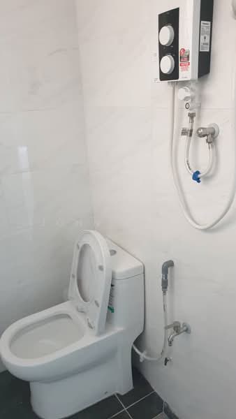 Apartment for Sale at Pangsapuri Saraka - John Khaw - Bathroom - PropertyGuru.com.my