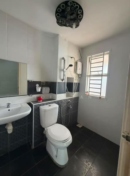2-storey Terraced House for Sale in Nusa Bayu (Iskandar Puteri (Nusajaya)) - Iden Tan - Bathroom - PropertyGuru.com.my