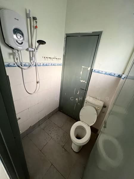 Terraced House for Rent in Kajang (Selangor) - Shaun Chong - Bathroom - PropertyGuru.com.my