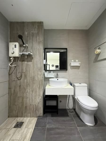 Kediaman Servis untuk Dijual di Arte Plus - SC Yap - Bathroom - PropertyGuru.com.my