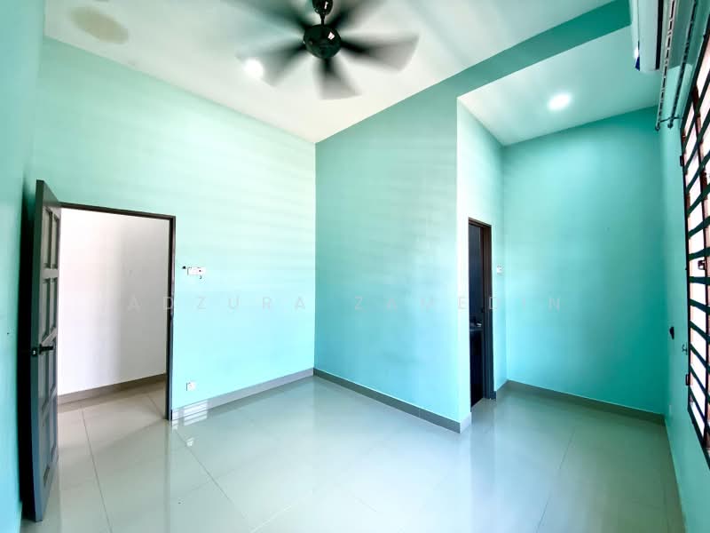 Bungalow for Sale in Sungai Merab (Dengkil) - Adzura Zamedin - Interior - PropertyGuru.com.my
