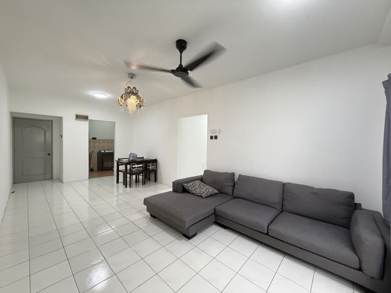 Apartment for Sale at Pangsapuri Saraka - John Khaw - Living Room - PropertyGuru.com.my