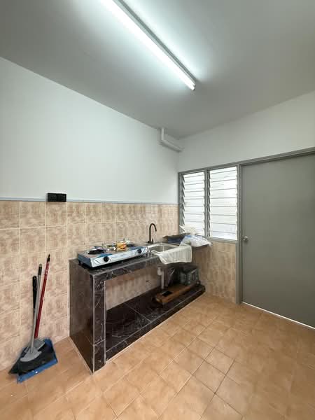 Apartment for Sale at Pangsapuri Saraka - John Khaw - Kitchen - PropertyGuru.com.my