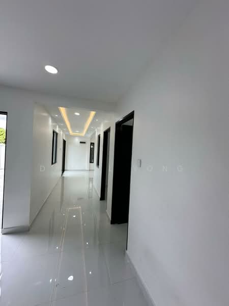 Rumah Teres 2 Tingkat untuk Dijual di Taman Kota Masai (Pasir Gudang) - Daniel Yong - Corridor - PropertyGuru.com.my
