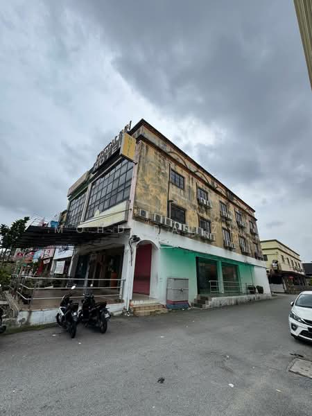 Shop / Office for Rent in Shah Alam (Selangor) - Mohd Fadzli - Exterior - PropertyGuru.com.my