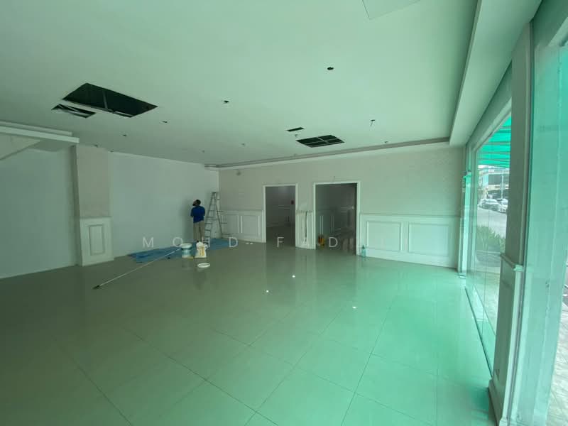 Shop / Office for Rent in Shah Alam (Selangor) - Mohd Fadzli - Interior - PropertyGuru.com.my