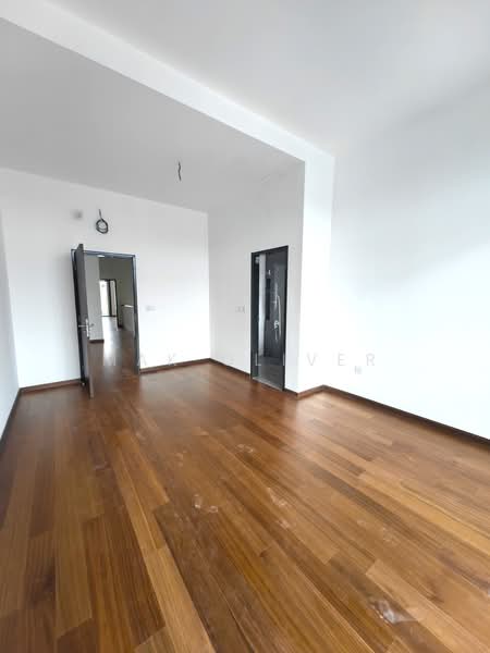Semi-Detached House for Sale in Bandar Kinrara Seksyen 8 (Bandar Kinrara) - Mak Oliver - Interior - PropertyGuru.com.my