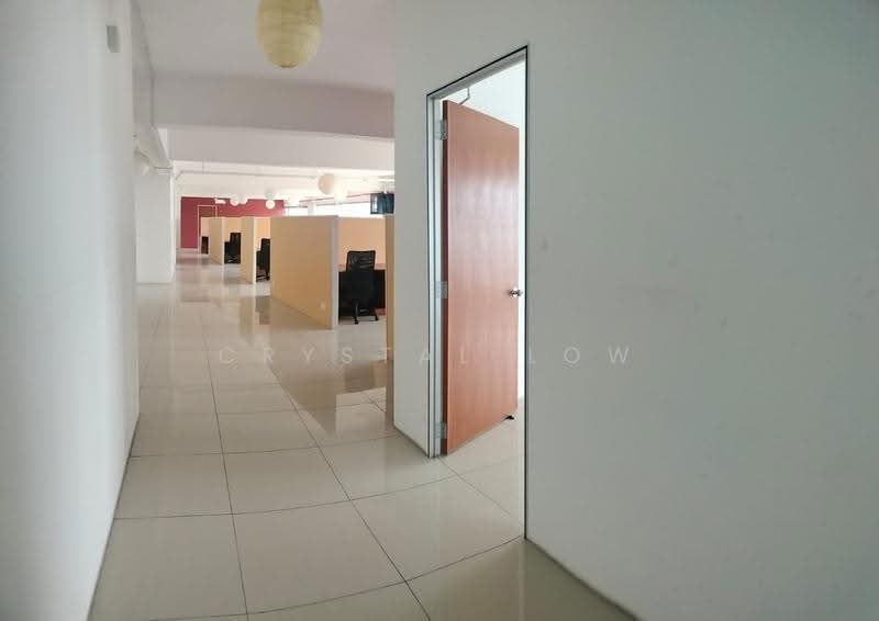 Pejabat untuk Disewa di Cyberjaya (Selangor) - Crystal Low - Corridor - PropertyGuru.com.my