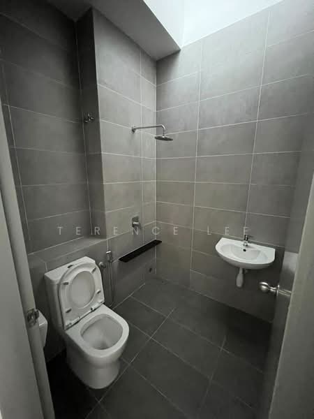 Rumah Teres 2 Tingkat untuk Disewa di Setia Utama (Setia Alam) - Terence Lee - Bathroom - PropertyGuru.com.my