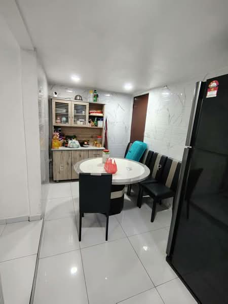 Rumah Teres 1 Tingkat untuk Dijual di Taman Universiti (Skudai) - Evon Yap - Kitchen - PropertyGuru.com.my