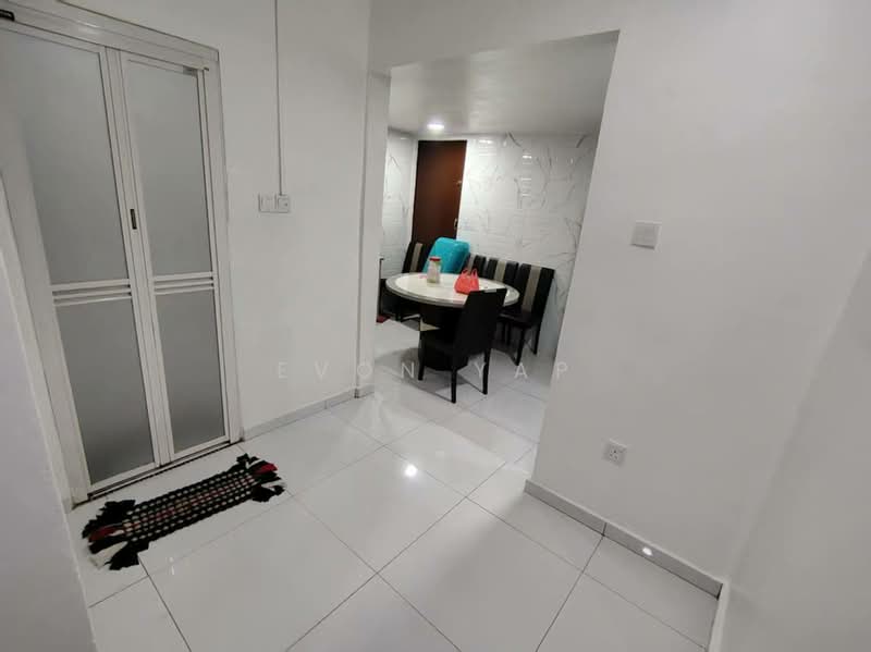Rumah Teres 1 Tingkat untuk Dijual di Taman Universiti (Skudai) - Evon Yap - Dining Room - PropertyGuru.com.my