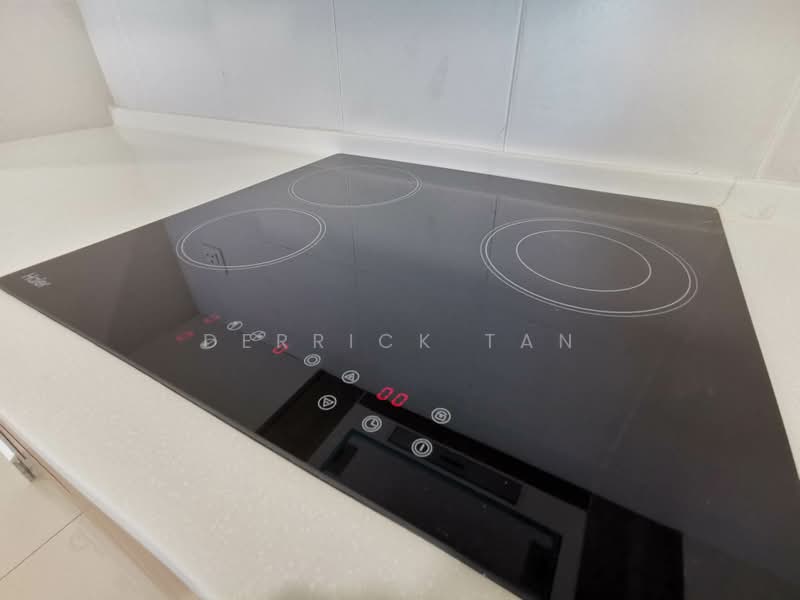 Servis Apartment untuk Disewa di Pacific Star - Derrick Tan - Kitchen - PropertyGuru.com.my