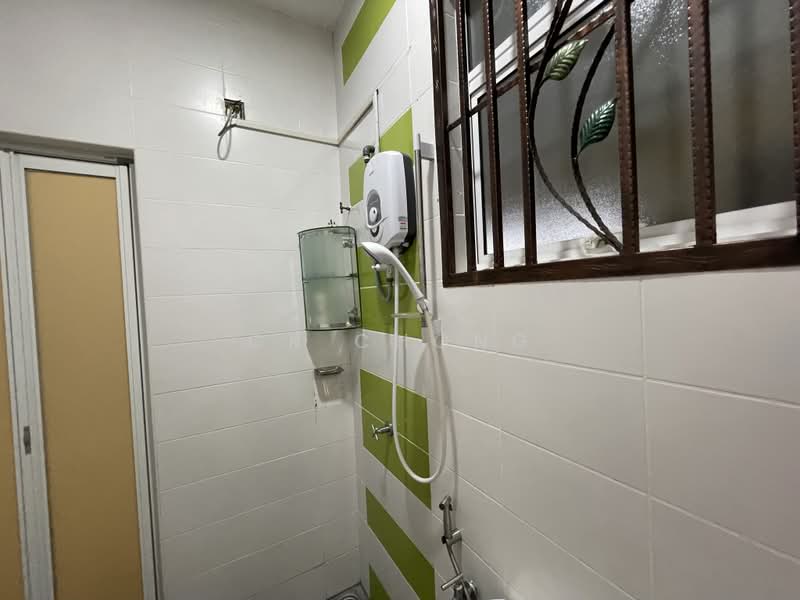 Rumah Teres 2 Tingkat untuk Dijual di Taman Cheras Idaman (Cheras) - CK Chong - Bathroom - PropertyGuru.com.my