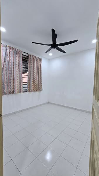 Rumah Teres 1.5 Tingkat untuk Dijual di Taman Pelangi Indah (Ulu Tiram) - Mars Hoe - PropertyGuru.com.my