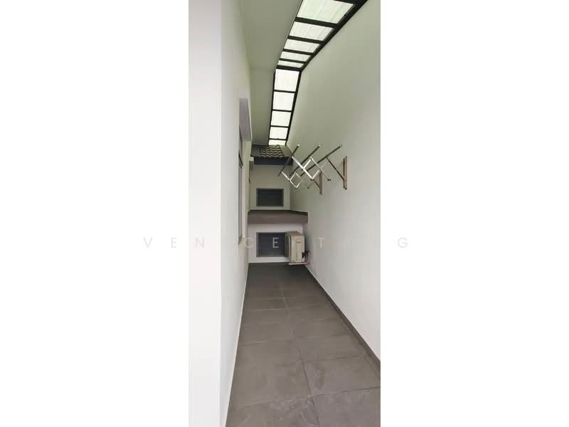 2.5-storey Terraced House for Sale in Taman Pulai Mutiara (Iskandar Puteri (Nusajaya)) - Venice Tang - Corridor - PropertyGuru.com.my