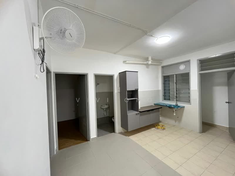 Apartment for Rent at Seri Molek Perdana - Vivi Ong - Kitchen - PropertyGuru.com.my