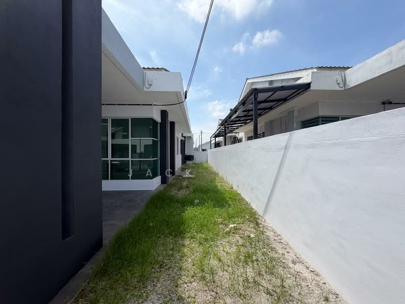 Rumah Berkembar untuk Dijual di Taman Klebang Delima (Ipoh) - Jack Poh - Exterior - PropertyGuru.com.my