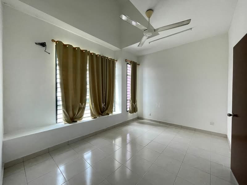 Rumah Teres 2 Tingkat untuk Disewa di Bandar Puncak Alam (Puncak Alam) - Mike Yan - Interior - PropertyGuru.com.my