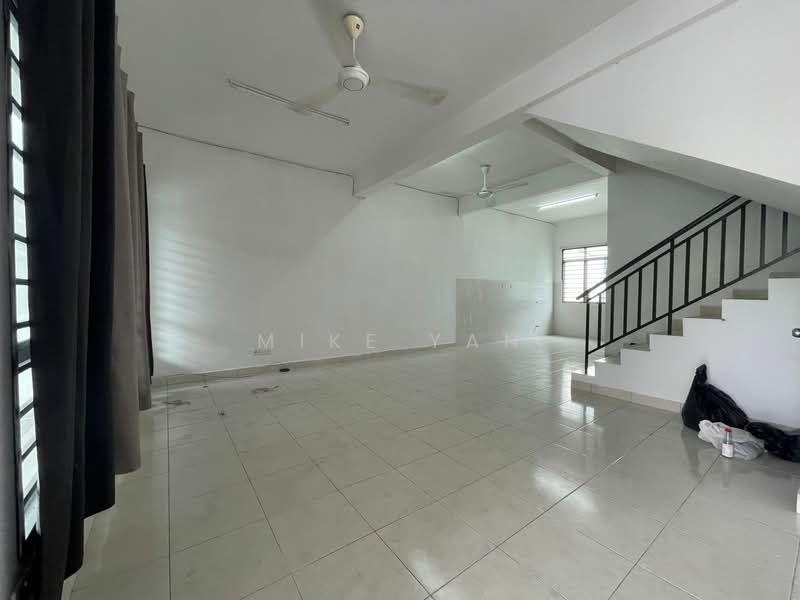 Rumah Teres 2 Tingkat untuk Disewa di Bandar Puncak Alam (Puncak Alam) - Mike Yan - Interior - PropertyGuru.com.my