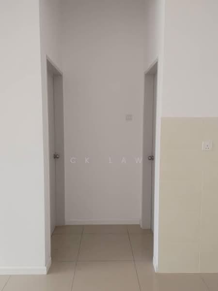 Rumah Teres 1.5-Tingkat untuk Disewa di Taman Akasia (Semenyih) - CK Law - Corridor - PropertyGuru.com.my